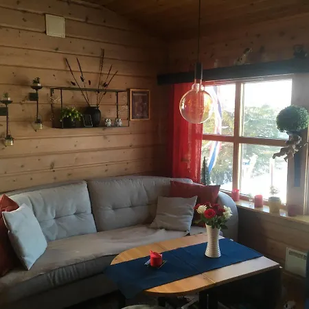 Fritidsbolig Ca 20 Min Fra Tromso Sentrum * Movik (Troms)
