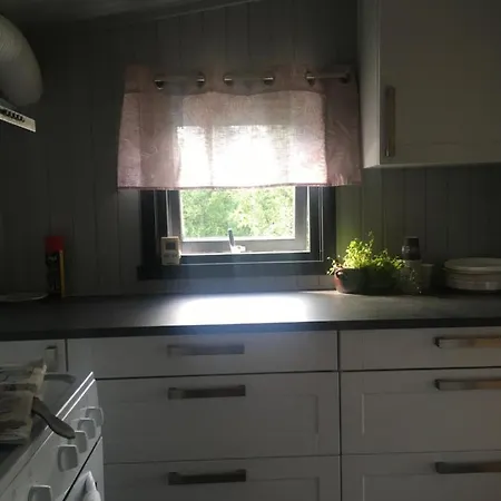 Holiday home Fritidsbolig Ca 20 Min Fra Tromso Sentrum Movik (Troms)